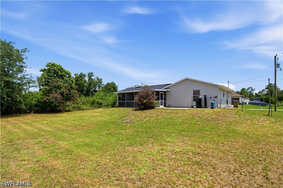 3 Bed SingleFamilyResidence for Sale in Lehigh Acres, photo 33