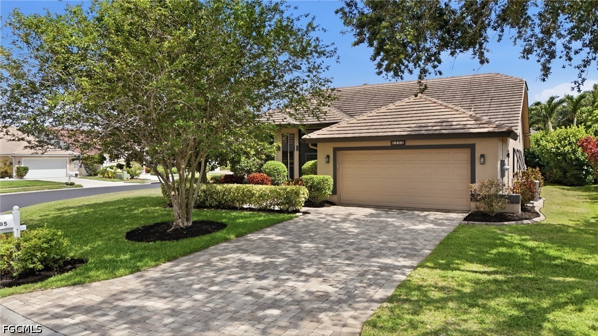 2 Bed Pool Home for Sale in Fort Myers, photo 33