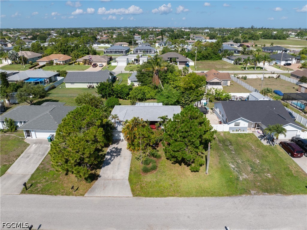 3 Bed SingleFamilyResidence for Sale in Cape Coral, FL — photo 33