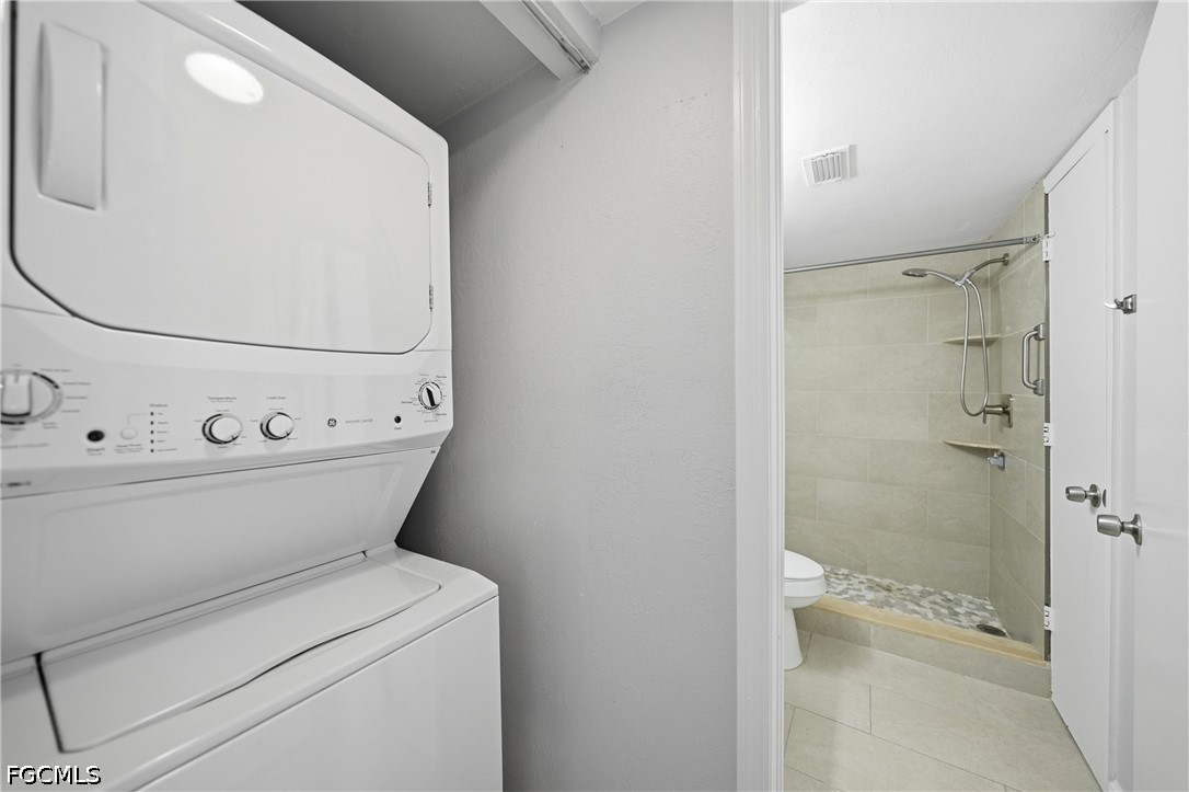 2 Bed Condominium for Sale in Westchester, photo 33