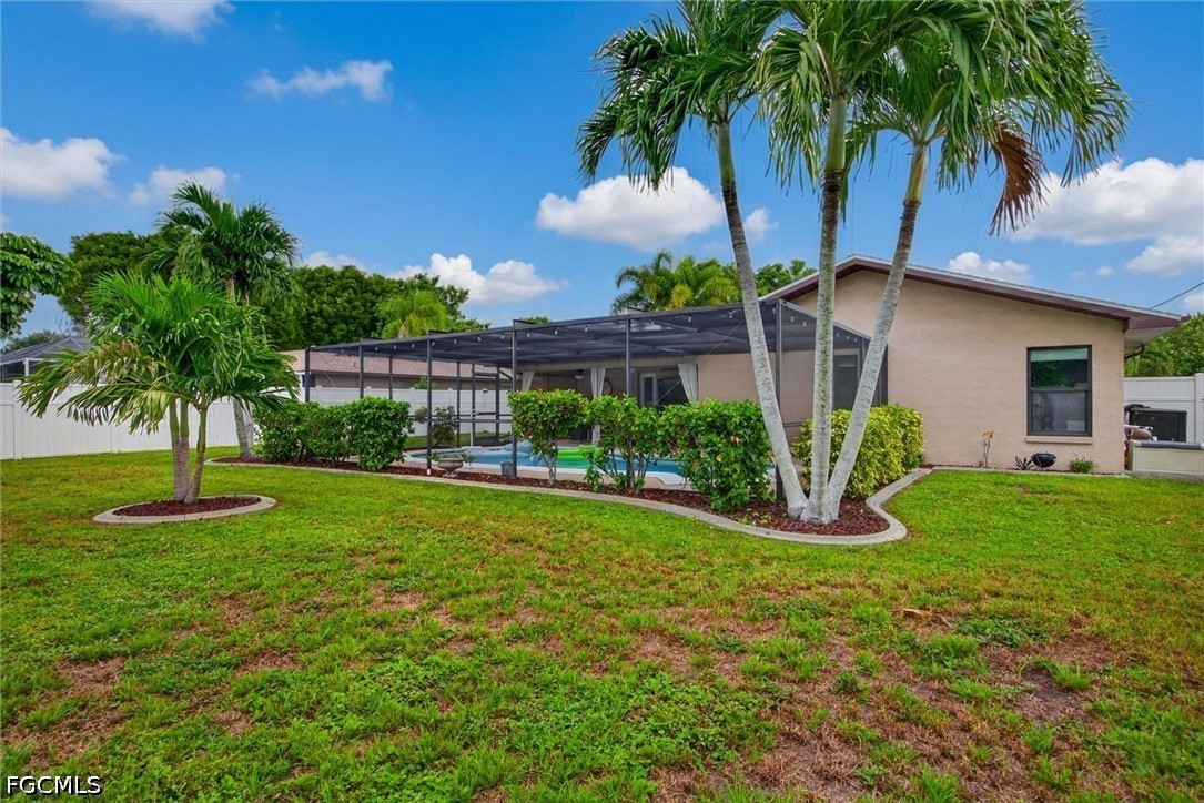 3 Bed Pool Home for Sale in Cape Coral, photo 33