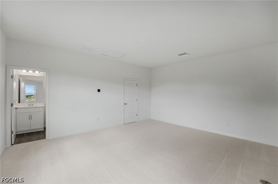 4 Bed SingleFamilyResidence for Sale in Turnleaf, photo 33