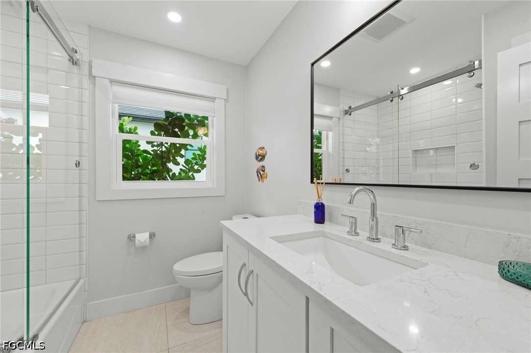 5 Bed Pool Home for Sale in Cape Coral, photo 33