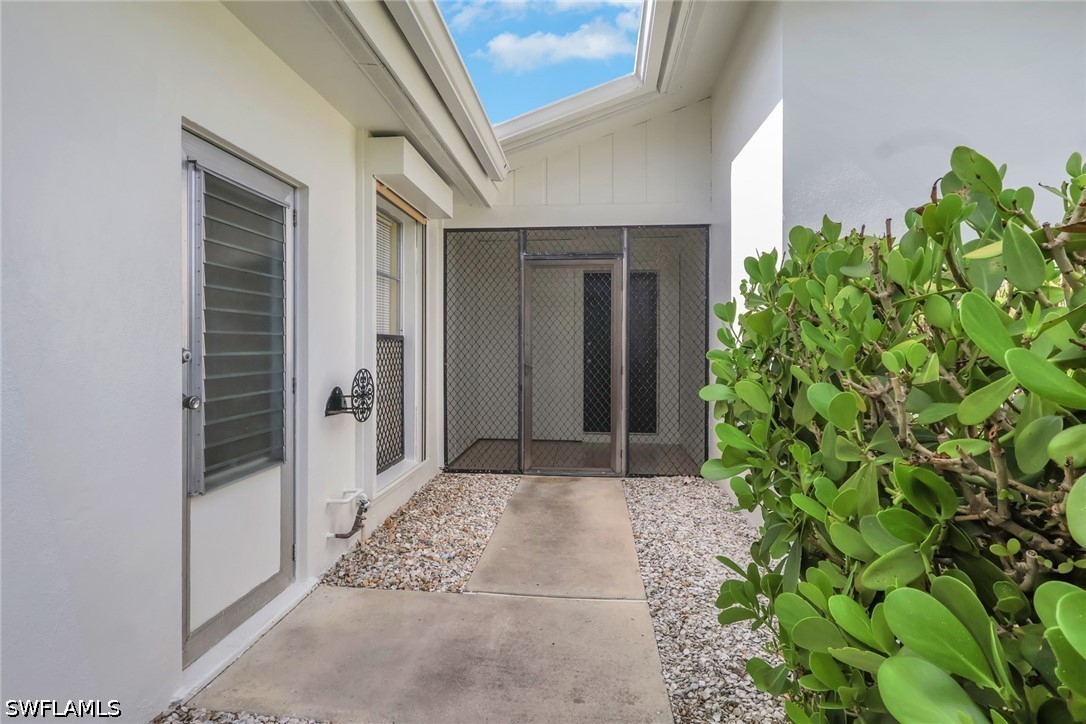 2 Bed Attached for Sale in Lakewood Villas, FL, $295,000 — photo 33