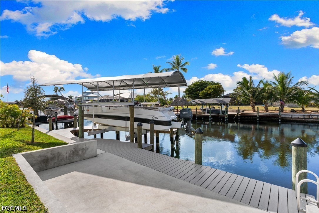 3 Bed Pool Home for Sale in Cape Coral, photo 33