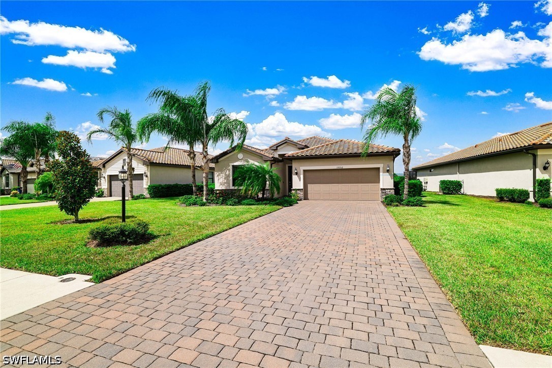 4 Bed SingleFamilyResidence for Sale in Estero, FL, $3,400 — photo 33