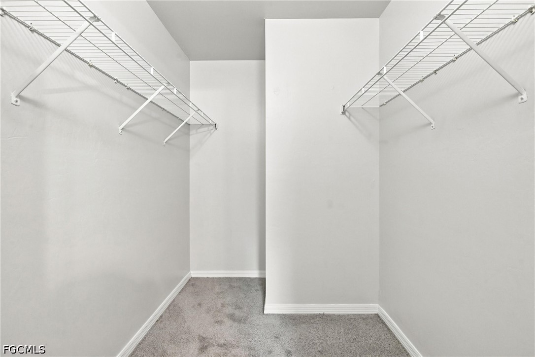 3 Bed SingleFamilyResidence for Sale in Mirror Lakes, FL — photo 33
