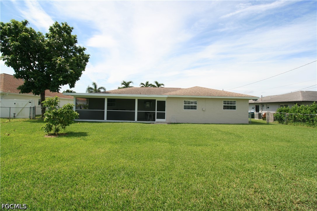 3 Bed SingleFamilyResidence for Sale in Cape Coral, FL — photo 33