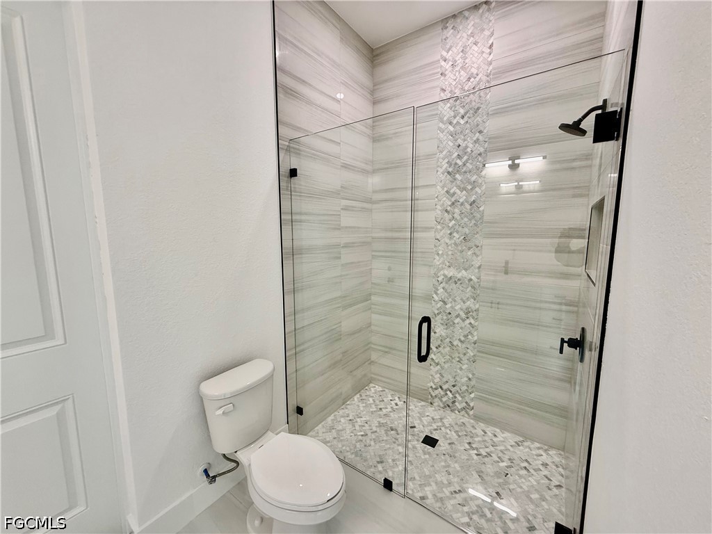 4 Bed SingleFamilyResidence for Sale in Lehigh Acres, FL — photo 33