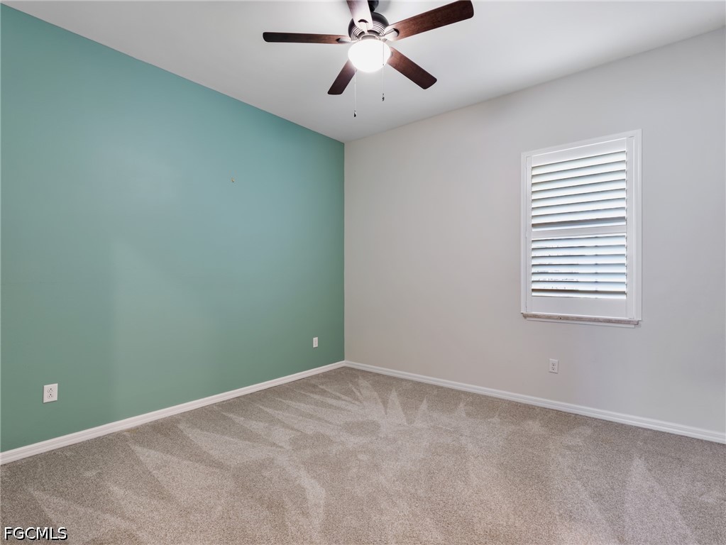 3 Bed Pool Home for Sale in Daniels Place, photo 33