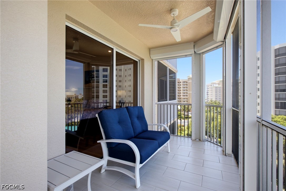 3 Bed Waterfront Home for Sale in Waterside At Bay Beach, photo 33