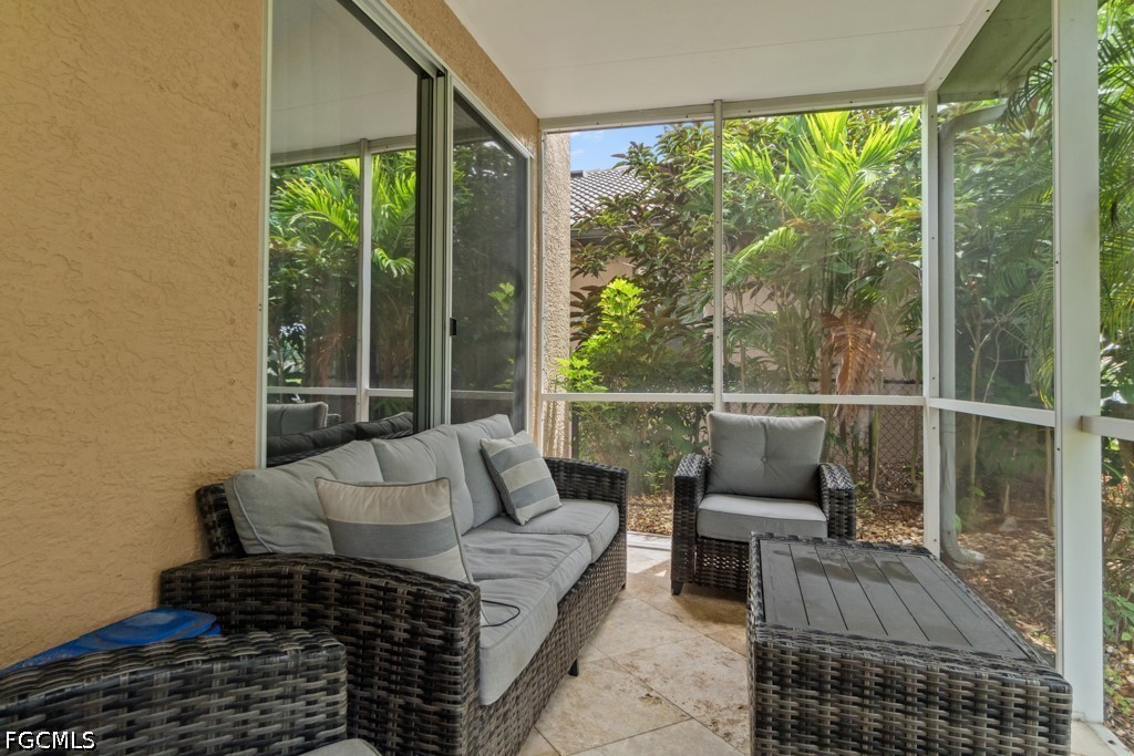 4 Bed Waterfront Home for Sale in Fort Myers, photo 33