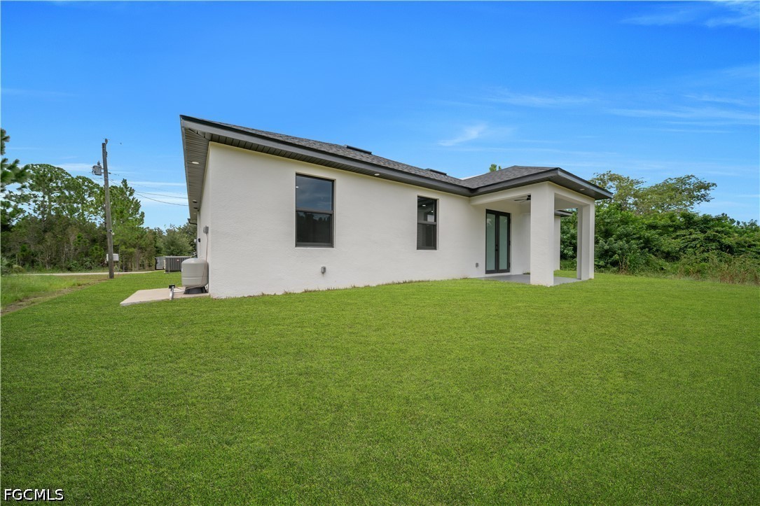 3 Bed SingleFamilyResidence for Sale in Lehigh Acres, FL — photo 33