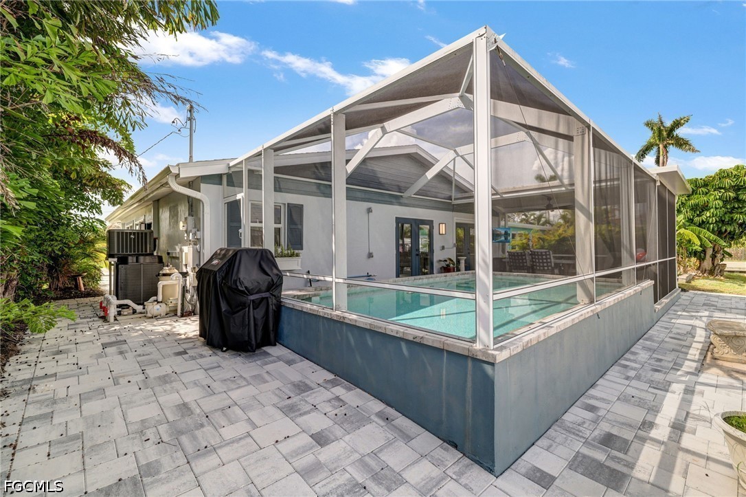 2 Bed Pool Home for Sale in Island Harbors, photo 33