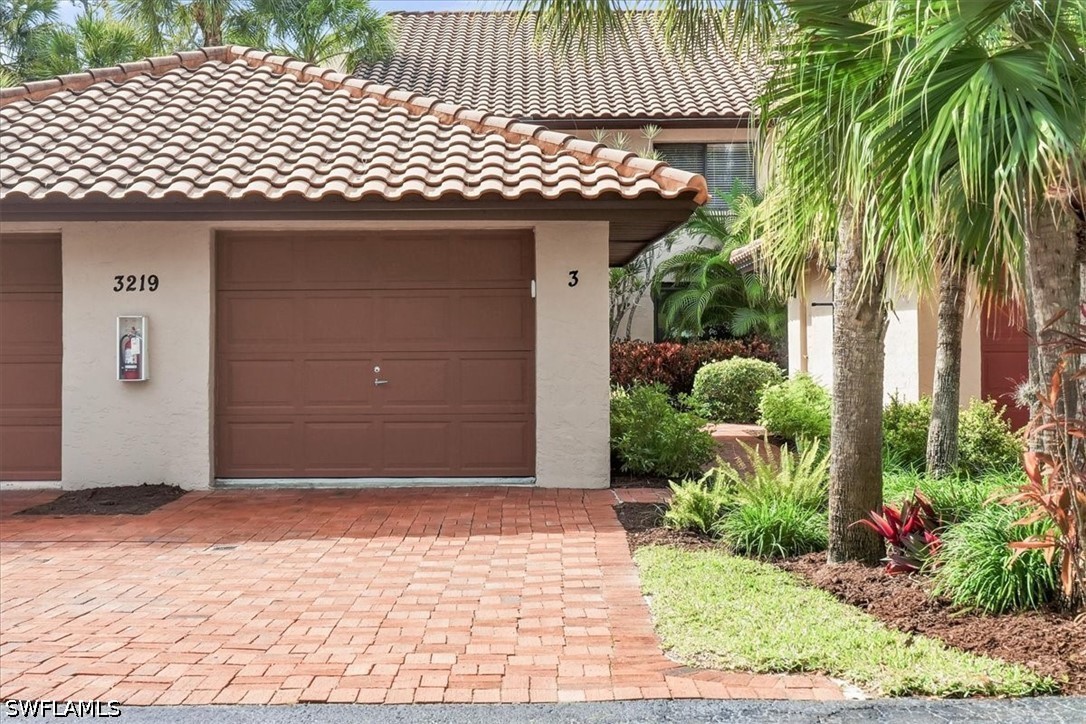 2 Bed Condominium for Sale in Coach House, FL, $400,000 — photo 33