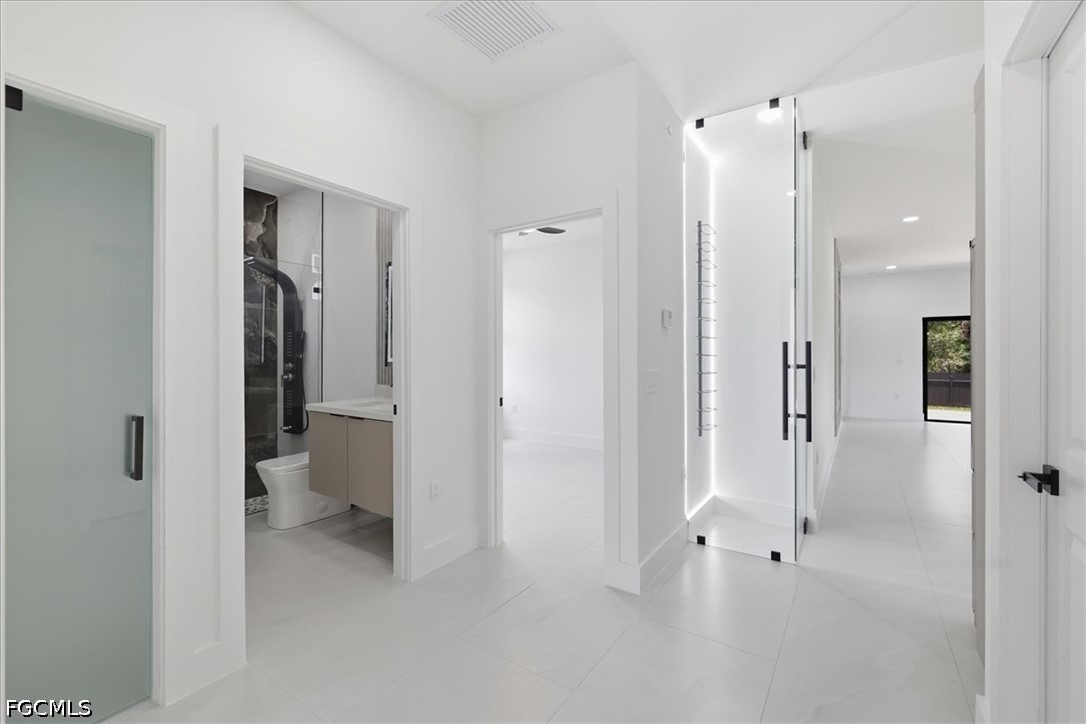 3 Bed SingleFamilyResidence for Sale in Not Applicable, FL — photo 33