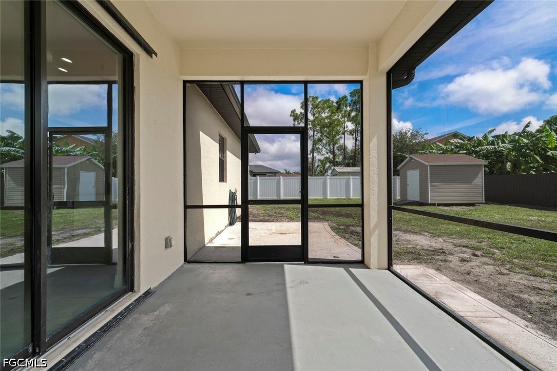 4 Bed SingleFamilyResidence for Sale in Lehigh Acres, photo 33