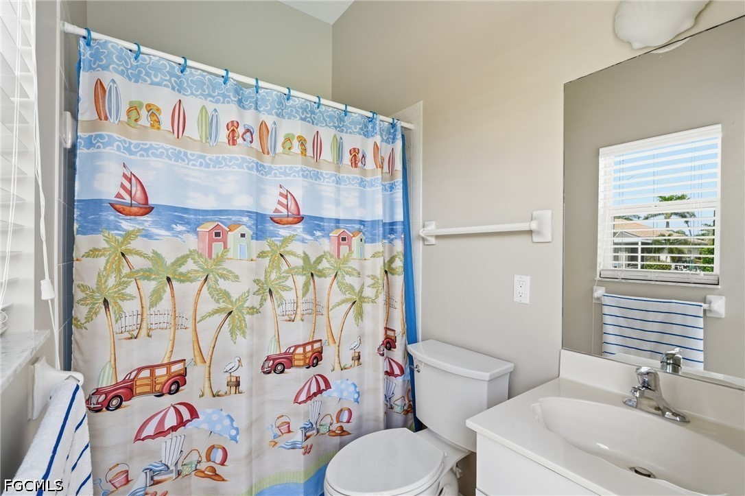 3 Bed Pool Home for Sale in Cape Coral, photo 33
