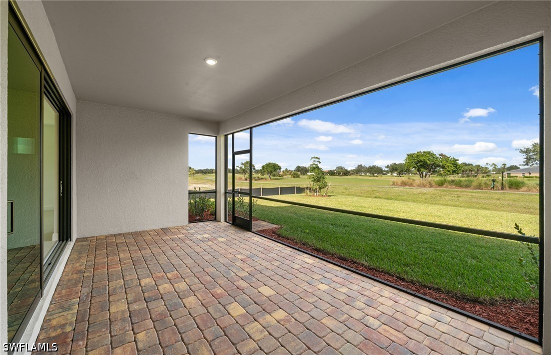 3 Bed Pool Home for Sale in Country Club, photo 33