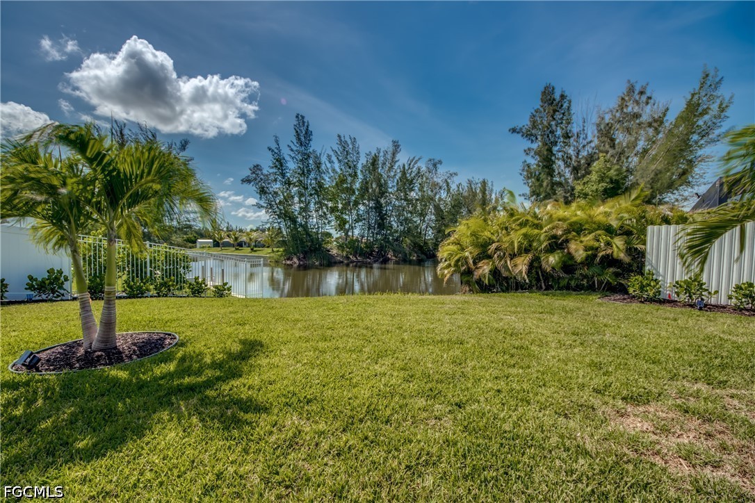 3 Bed Pool Home for Sale in Cape Coral, photo 33