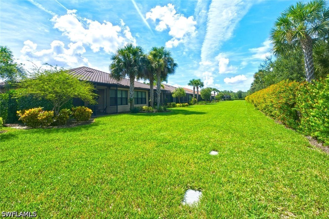 2 Bed Attached for Sale in Naples, photo 33