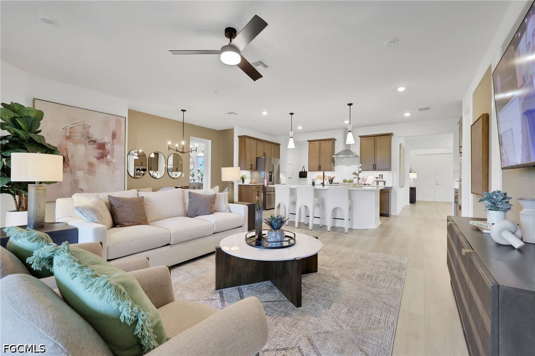 4 Bed SingleFamilyResidence for Sale in Creekside Run, photo 33