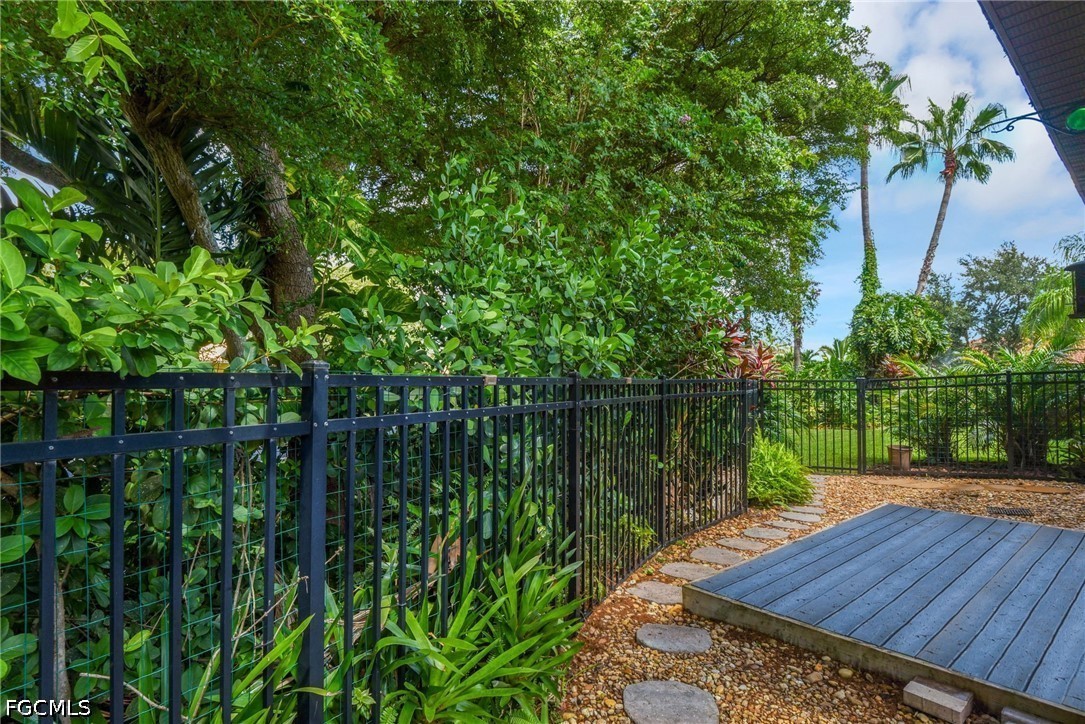 3 Bed SingleFamilyResidence for Sale in Daniels Preserve, photo 33