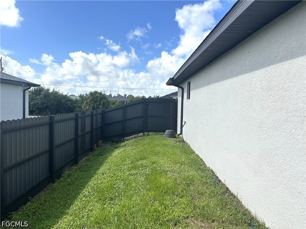3 Bed SingleFamilyResidence for Sale in Lehigh Acres, photo 33