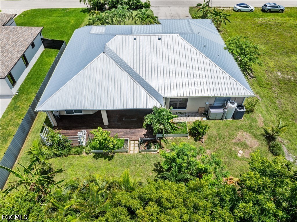 3 Bed SingleFamilyResidence for Sale in Cape Coral, photo 33