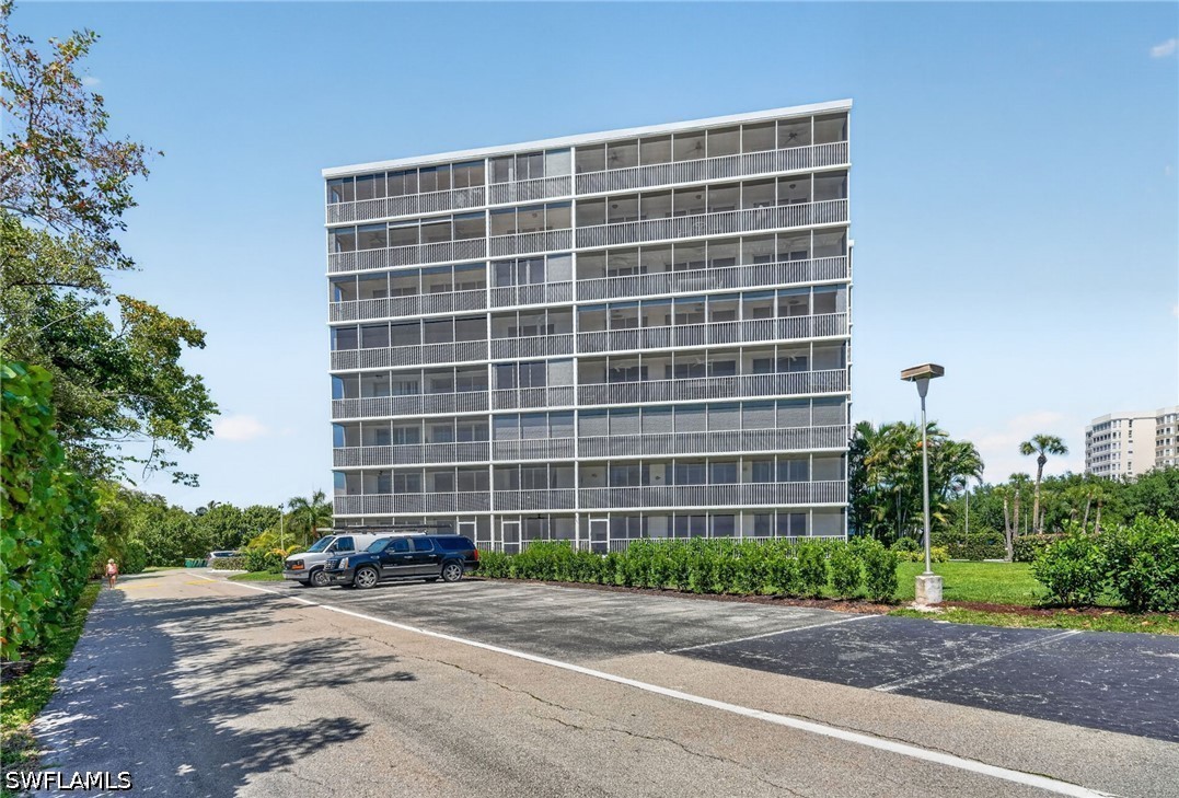 2 Bed Pool Home for Sale in Vanderbilt Towers, photo 33