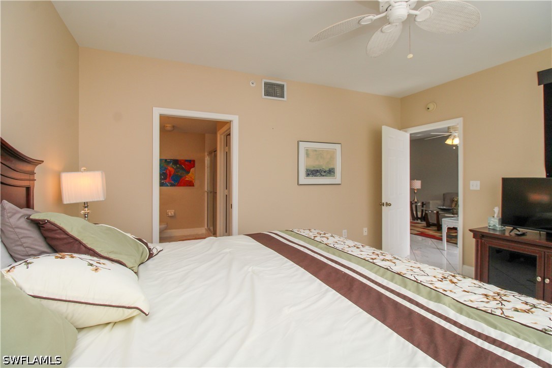 3 Bed Condominium for Sale in Vanderbilt Villas, photo 33