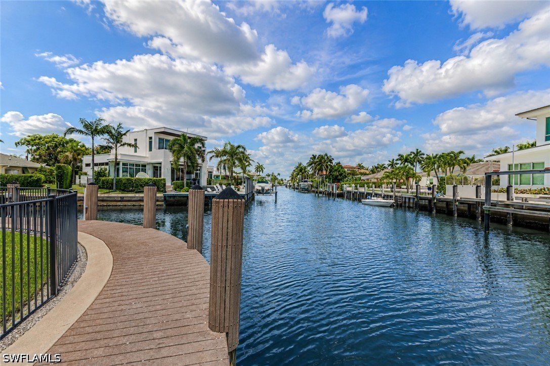 3 Bed Pool Home for Sale in Royal Harbor, photo 33