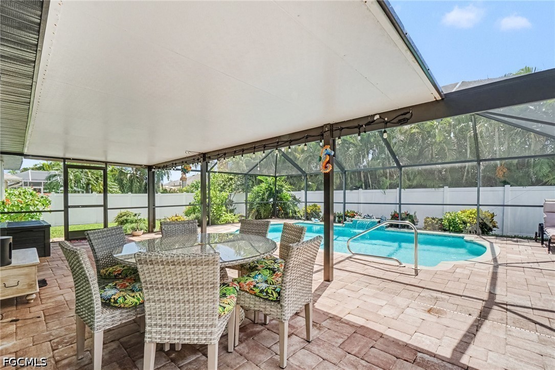 3 Bed Pool Home for Sale in Cape Coral, photo 33