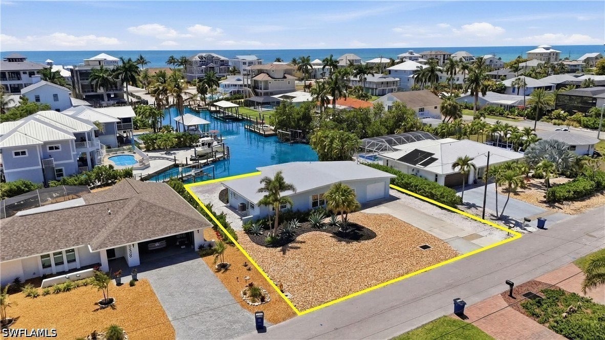 3 Bed Waterfront Home for Sale in Laguna Shores, photo 33