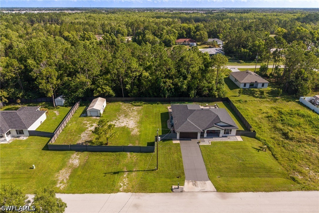 3 Bed SingleFamilyResidence for Sale in Mirror Lakes, photo 33