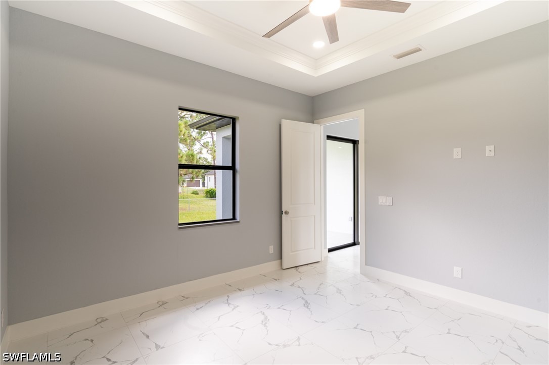 4 Bed SingleFamilyResidence for Sale in Lehigh Acres, photo 33