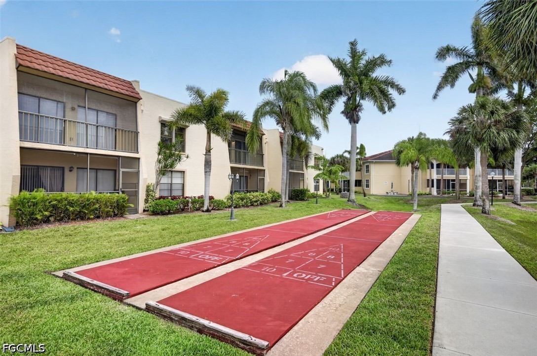 2 Bed Condominium for Sale in Maple Gardens, photo 33