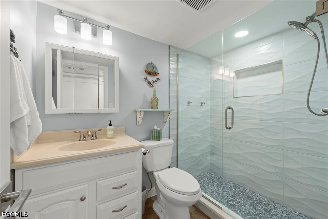 2 Bed Pool Home for Sale in Sanibel, photo 33