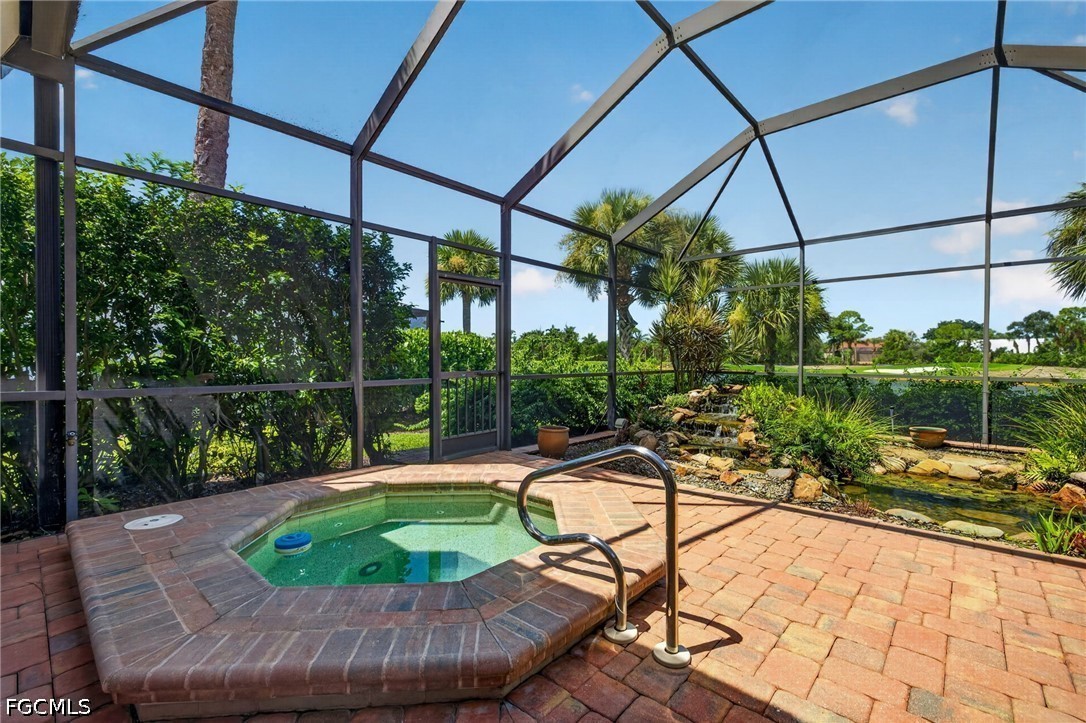 4 Bed Waterfront Home for Sale in Crown Colony, photo 33