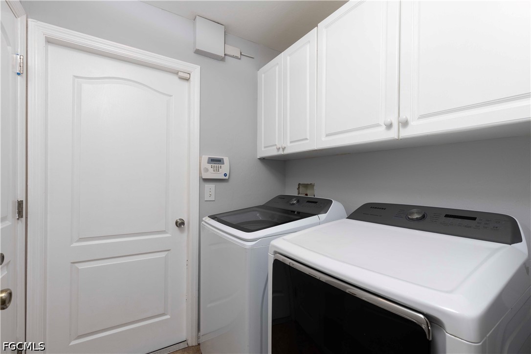 3 Bed SingleFamilyResidence for Sale in Lehigh Acres, photo 33