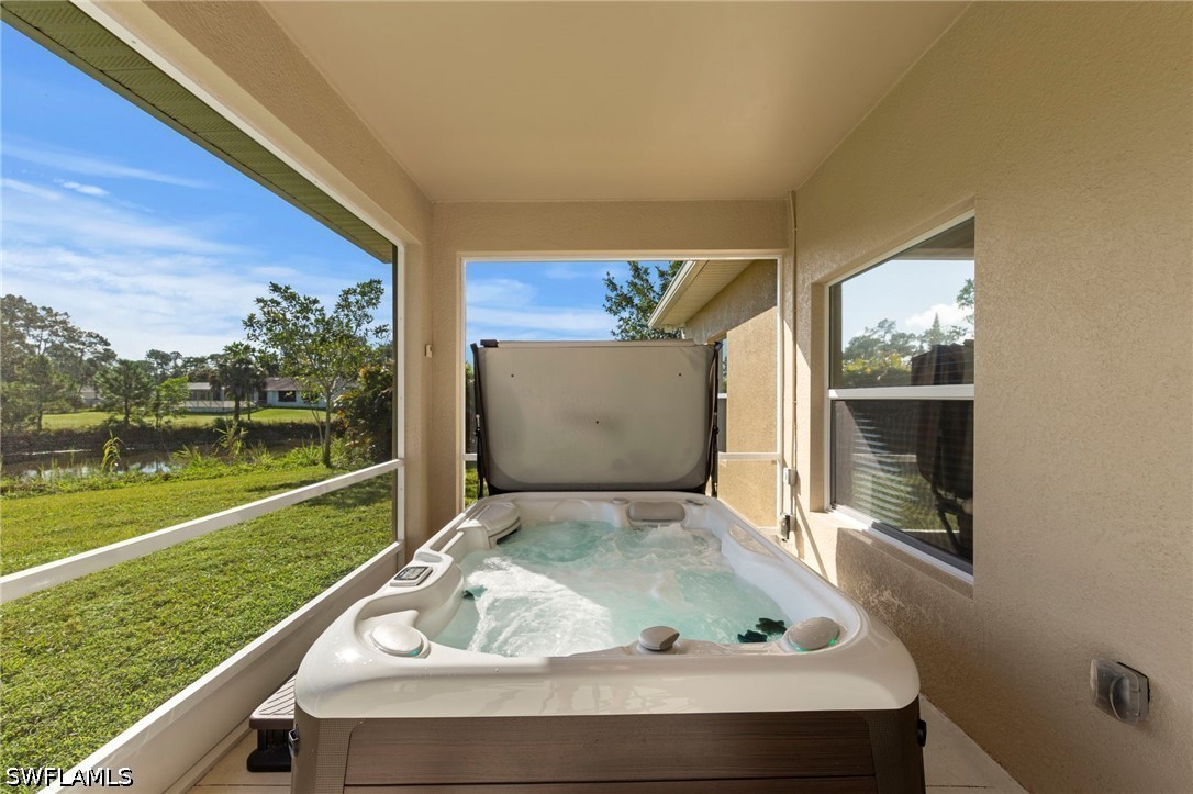 3 Bed Waterfront Home for Sale in Naples, photo 33