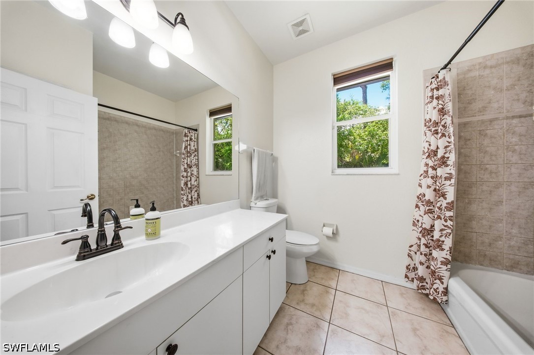 3 Bed Pool Home for Sale in Naples, photo 33