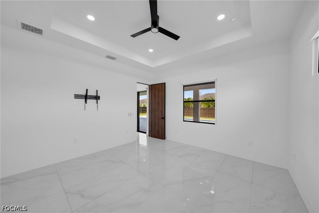3 Bed Pool Home for Sale in Cape Coral, photo 33