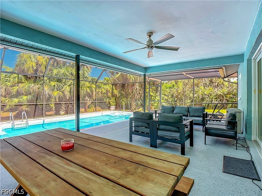 3 Bed Pool Home for Sale in Golden Gate Estates, photo 33