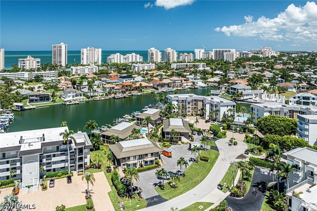 2 Bed Waterfront Home for Sale in Palm Isle, photo 33