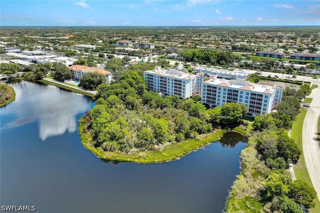 3 Bed Waterfront Home for Sale in The Carlysle, photo 33