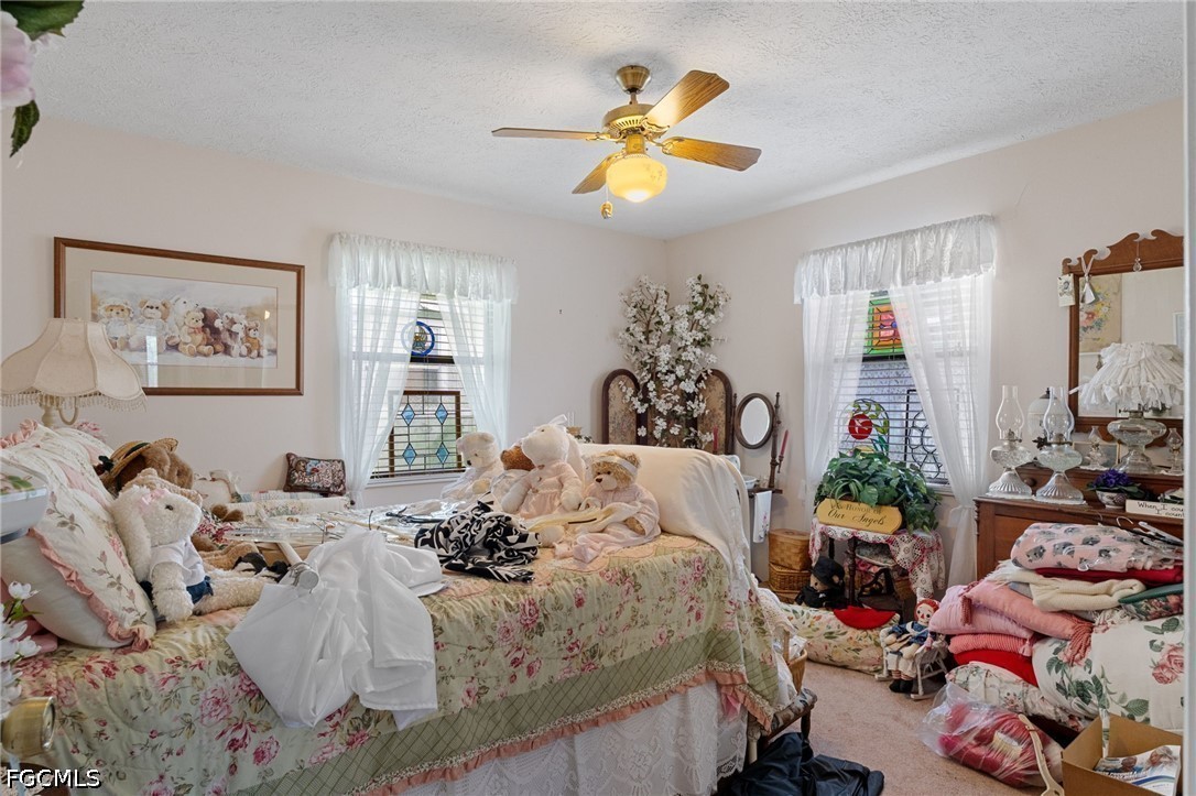 3 Bed SingleFamilyResidence for Sale in Acreage, photo 33