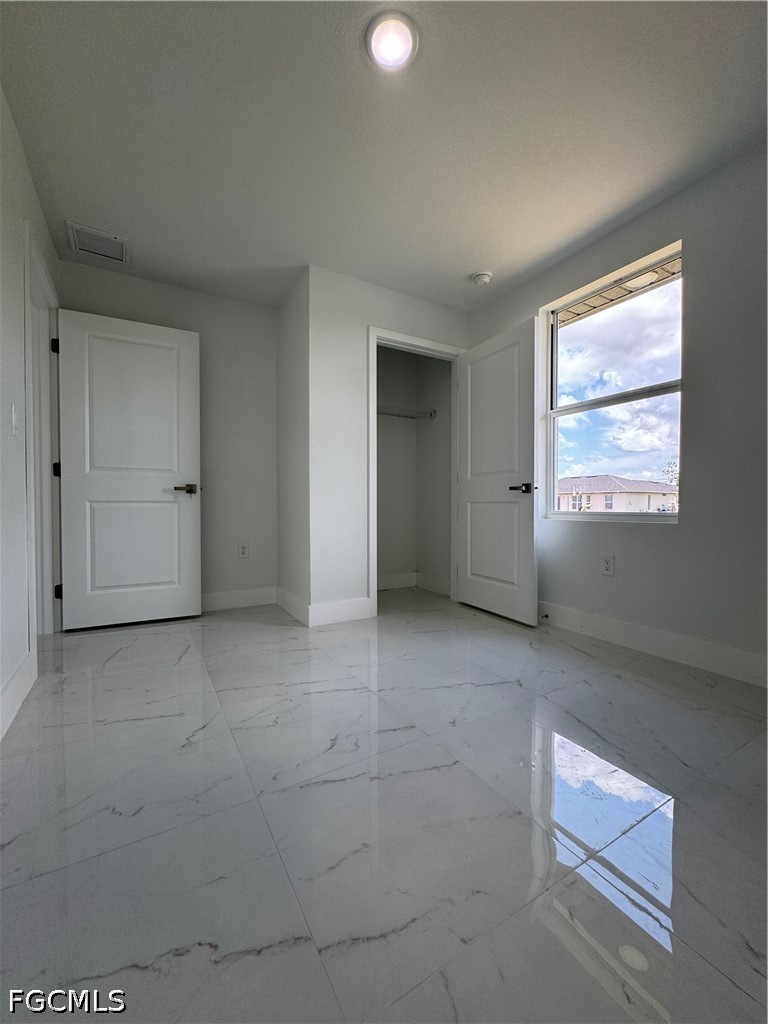 3 Bed SingleFamilyResidence for Sale in Lehigh Acres, photo 33