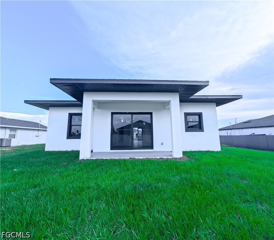4 Bed SingleFamilyResidence for Sale in Cape Coral, photo 33
