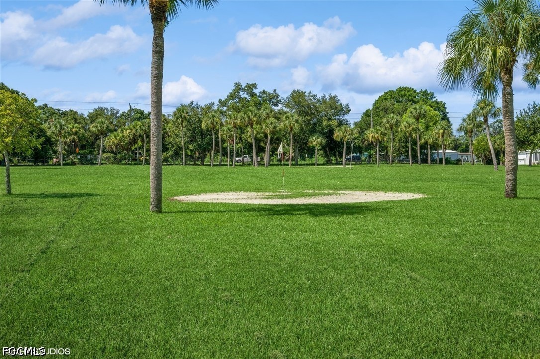 2 Bed ManufacturedHome for Sale in Fort Myers, photo 33